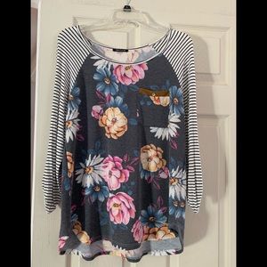 Floral Stretchy top